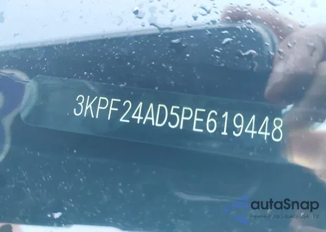 2023 Kia Forte Lxs z USA, uszkodzony, nr VIN 3KPF24AD5PE619448